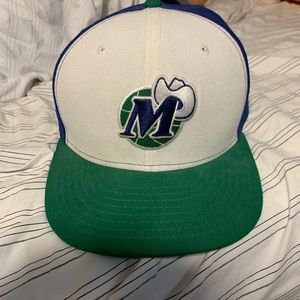 Dallas Mavericks hat